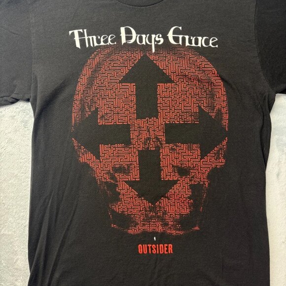 Three Days Grace Outsider Men’s Black 2019 Tour Crew Neck T-Shirt Men’s Medium - Picture 2 of 6